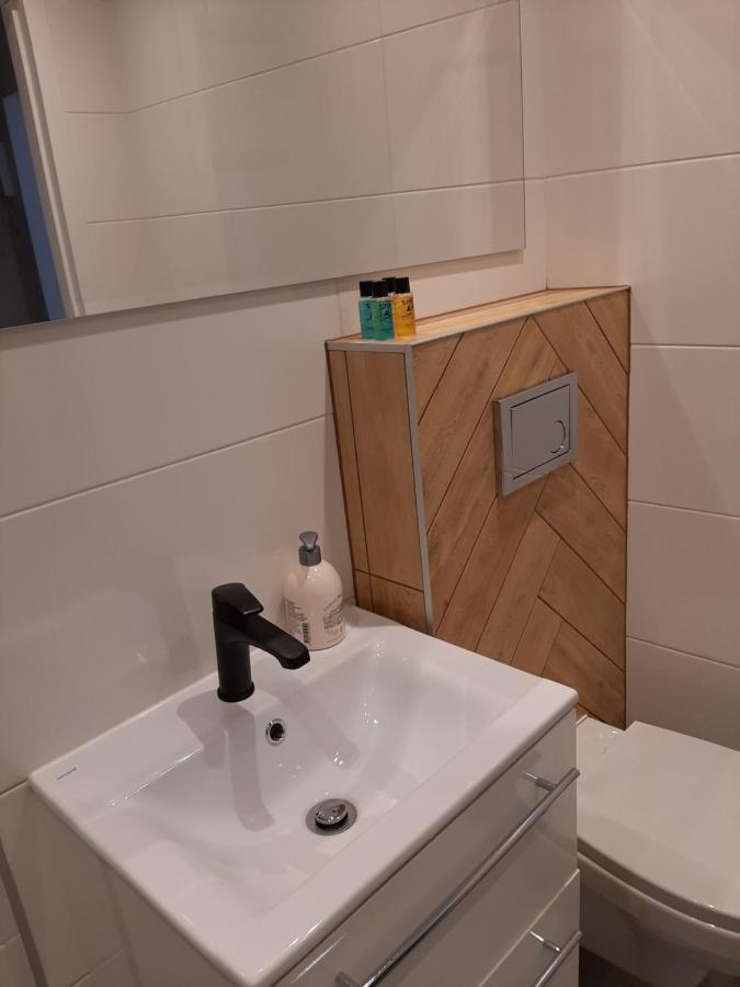 Kawalerka 28M Salon Z Kuchnia Centrum 노비 삭츠 외부 사진
